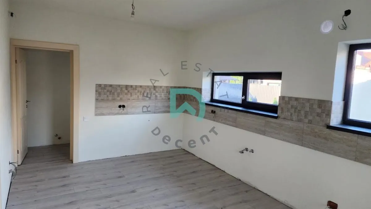 Casa noua de vanzare  Harman - foto 5