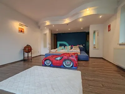 Vanzare casa individuala, 306 mp, zona Tractorul, Brasov - foto 19