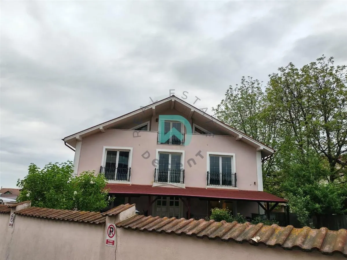 Vanzare casa individuala, 306 mp, zona Tractorul, Brasov - foto 3