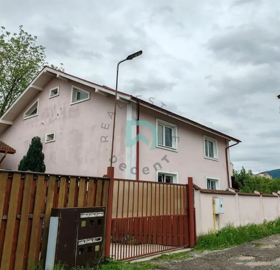 Vanzare casa individuala, 306 mp, zona Tractorul, Brasov - foto 4