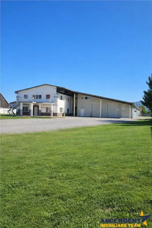 Apartament 3 camere, 140mp, cu acces auto in curte si facilitati, Prejmer, Brasov - foto 3