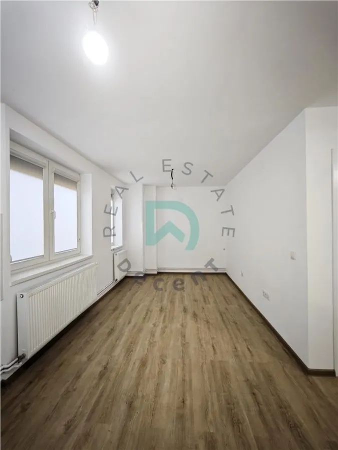 Apartament zona Brasovului Vechi - foto 4