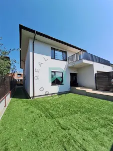 Casa individuala cu garaj - Brasov