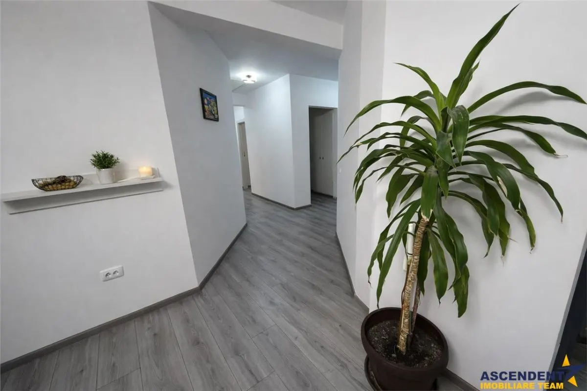 Vila design,Sancraiu de Mures,curte generoasa si flexibila,acces optimizat: FILM&3D - foto 5