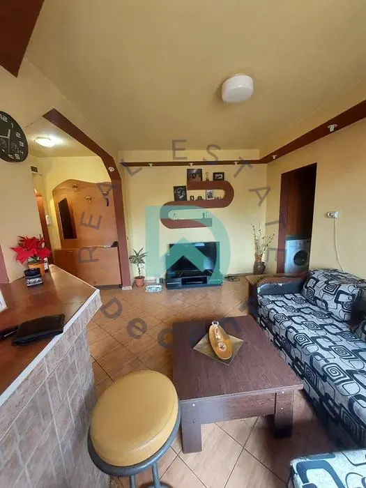 Apartament 3 camere,  zona Florilor, Brasov. - foto 1