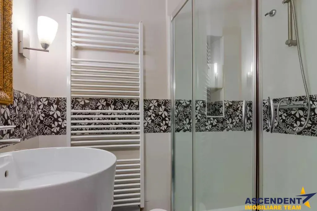 LUX Pachet Investitional, item 1. Remarcabil Hotel, Poiana Brasov, Central - foto 10