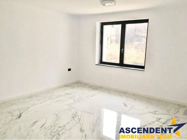 Vila impunatoare cu potential rezidential sau comercial – Brasov - foto 5