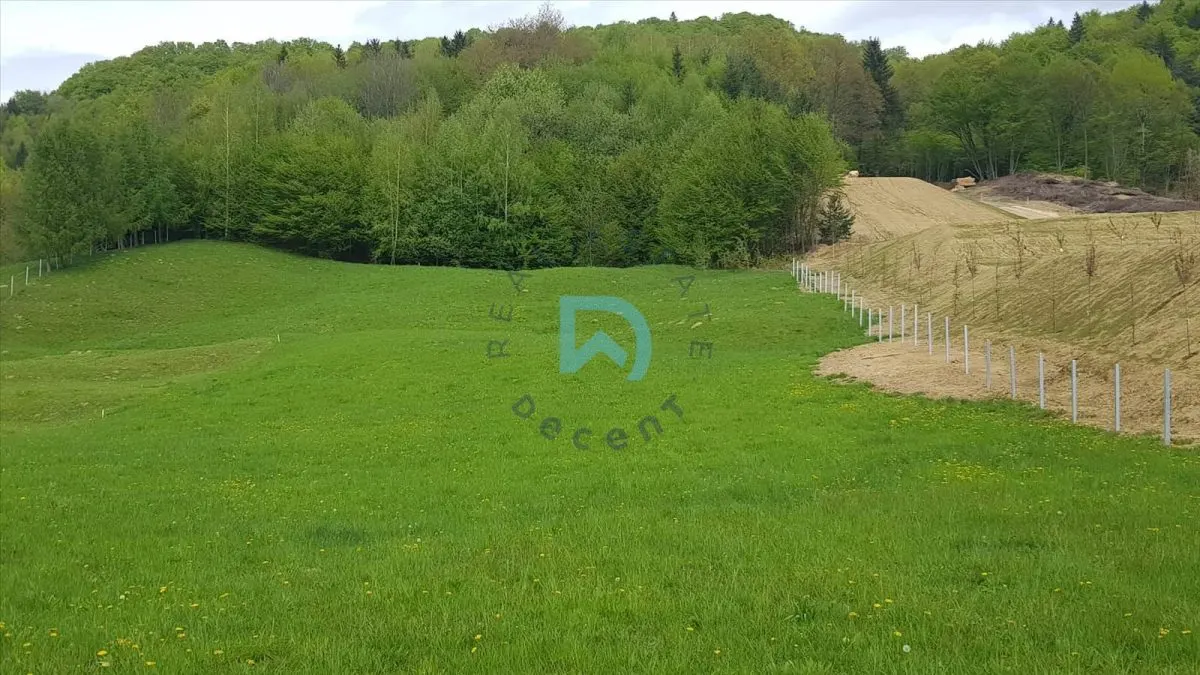 Teren zona turistica - foto 1