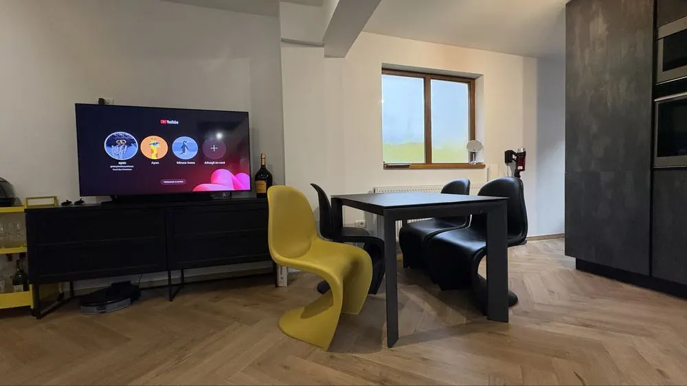 Imobil renovat aria Piata Unirii - Centrul istoric, Brasov - foto 2