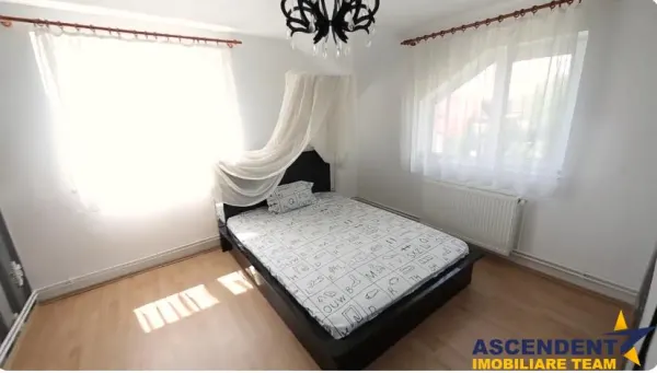 Casă 6 camere Sânpetru - poza 13