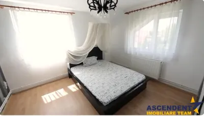 OFERTA REZERVATA! Film! Resedinta cu personalitate,piscina, comod amplasament,1.000 mp teren - foto 13