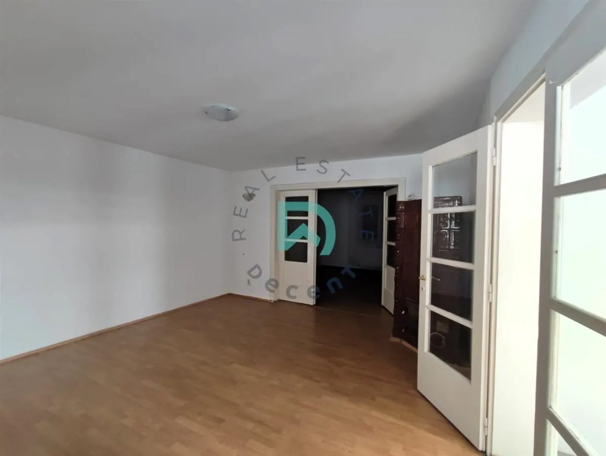 Potential Booking, zona  Schei, Brasov - foto 15