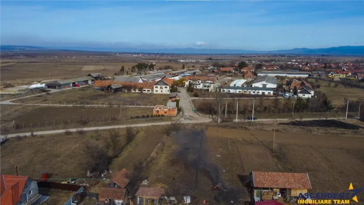 Ansamblu agrozootehnic cu renume,dotat +valoare exceptionala+potential versatil, Covasna - foto 24