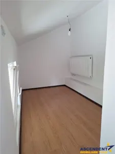 Casa de inchiriat, rezidential/ spatiu birouri, Ghimbav-Centru - foto 15
