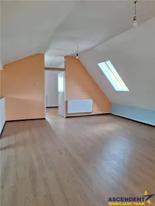 Casa de inchiriat, rezidential/ spatiu birouri, Ghimbav-Centru - foto 19