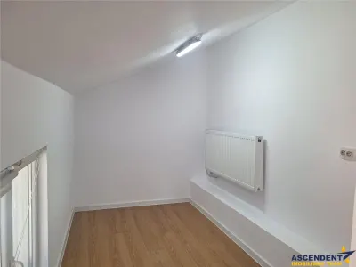 Casa de inchiriat, rezidential/ spatiu birouri, Ghimbav-Centru - foto 3