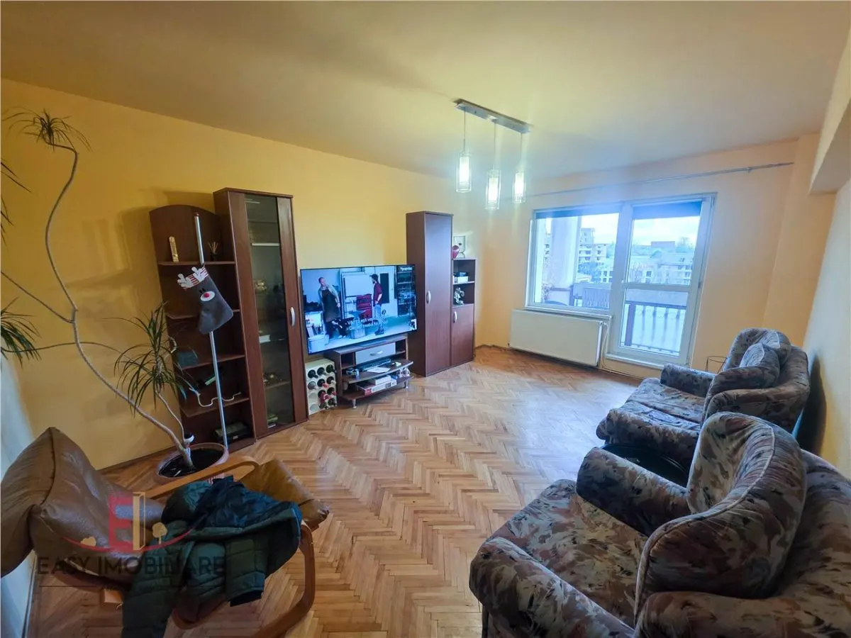 Apartament 4 camere, UMF, 7 Noiembrie, 2 bai, Targu Mures - foto 1