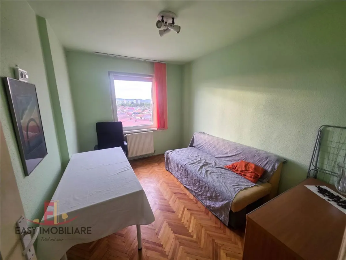 Apartament 4 camere, UMF, 7 Noiembrie, 2 bai, Targu Mures - foto 4