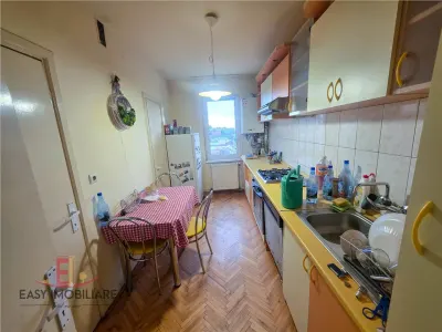 Apartament 4 camere, UMF, 7 Noiembrie, 2 bai, Targu Mures - foto 5