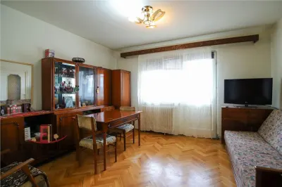 Apartament 3 camere , Dambu Pietros , Et Intermediar - foto 4
