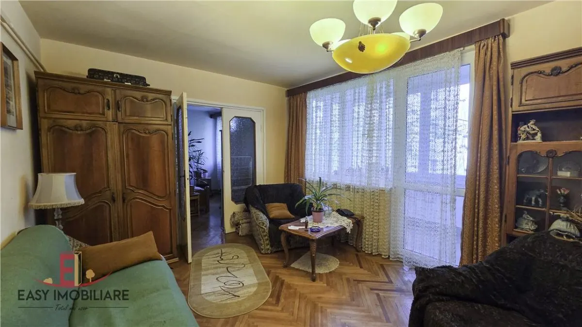 Apartament 3 camere, etaj 2, Str. Moldovei, zona linistita,  67 mp, Tudor - foto 1