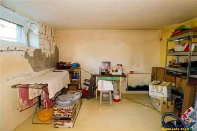 Apartament in vila, Central, cu potential birouri/ rezidential/ investitional/ - foto 9
