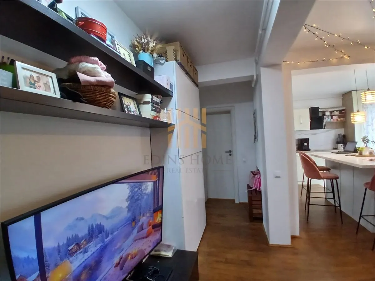 Apartament cu  finisaje de calitate 3 camere de vanzare in Sibiu   Cartierul Arhitectilor - foto 2