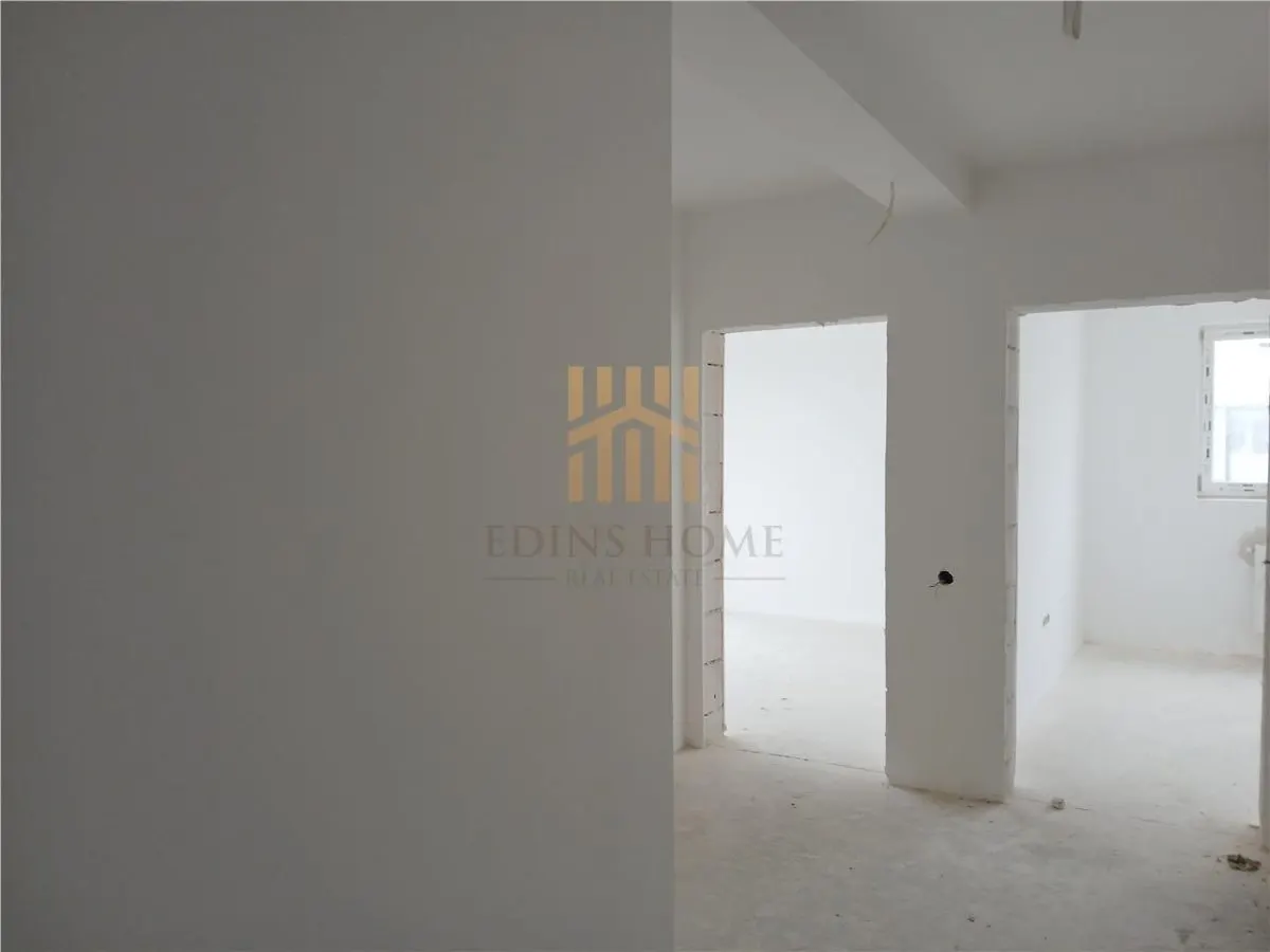 Apartament NOU, 3 camere, 2 bai, Decomandat, de vanzare in Sibiu Selimbar - foto 2