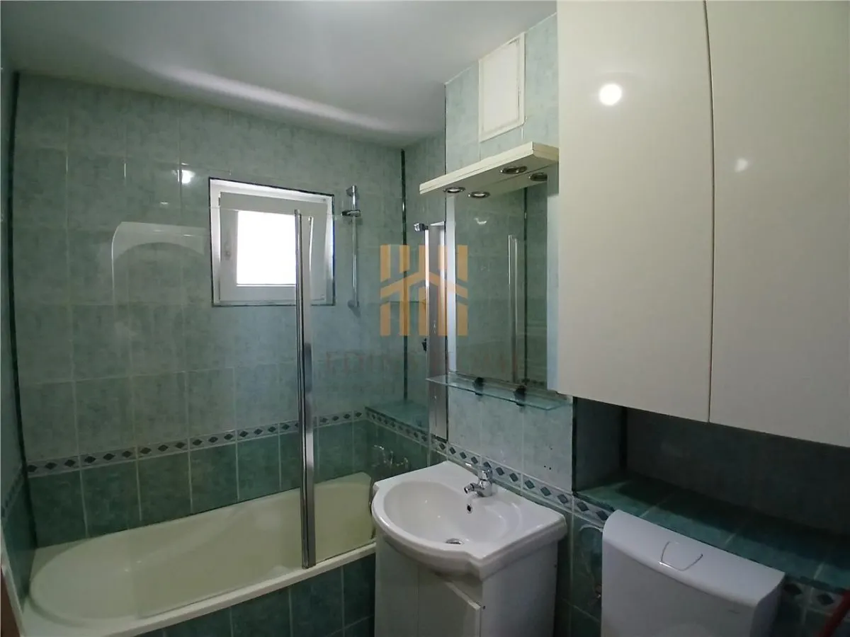 Apartament de inchiriat in Sibiu-3 camere ,parter, spatiu verde la bloc-Vasile Aron - foto 7