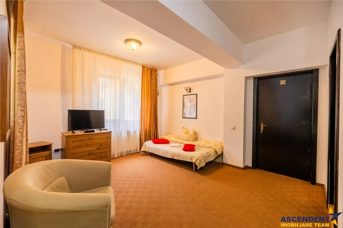 FILM! Pensiune turistica+Casa+transfer afacere+teren,Cheile Rasnoavei,Brasov - foto 25