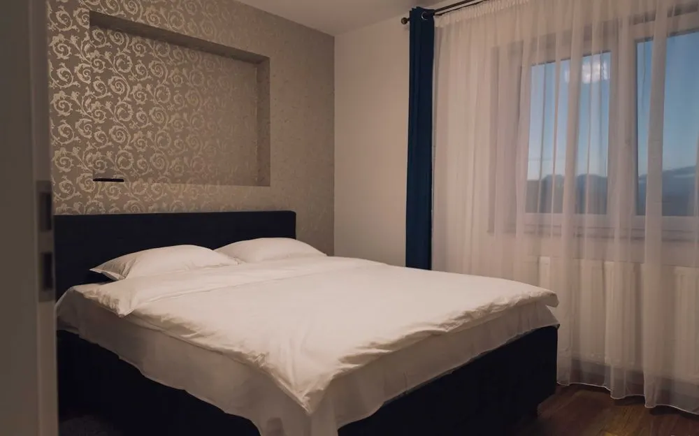 3 camere, tip penthouse, mobilat si utilat,Tractorul, Brasov - foto 3