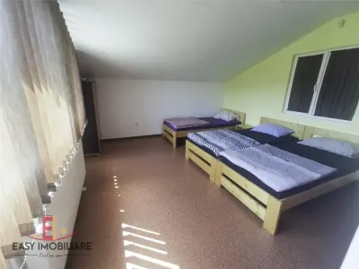 Casa de inchiriat pt 10 persoane, muncitori,  2bai, parcare, LANGA SPITAL - foto 3