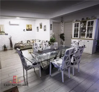 Casa moderna cu piscina, panouri solare, pompa caldura si teren de 1400 mp, Ernei, Mures - foto 7