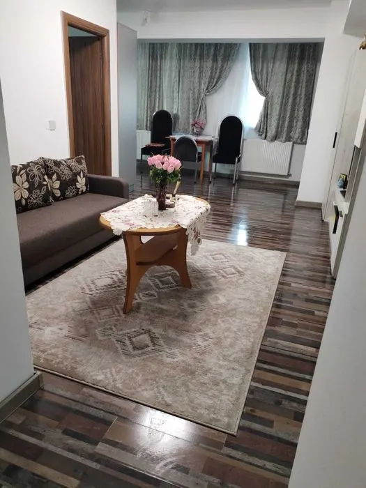 Apartament decomandat 3 camere, etaj 2, Ghimbav, Brasov - foto 1