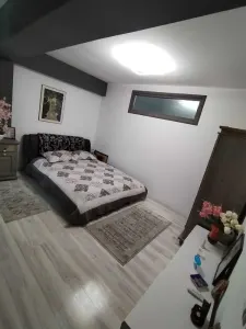 Apartament decomandat 3 camere, etaj 2, Ghimbav, Brasov - foto 3