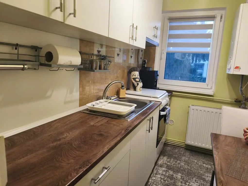 Apartament La Cheie Renovat/Ultilat/Mobilat Zona Linistita Dambu Pietros - foto 13