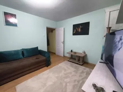 Apartament La Cheie Renovat/Ultilat/Mobilat Zona Linistita Dambu Pietros - foto 6