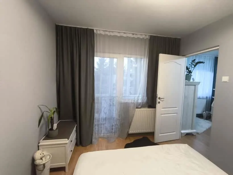 Apartament La Cheie Renovat/Ultilat/Mobilat Zona Linistita Dambu Pietros - foto 10