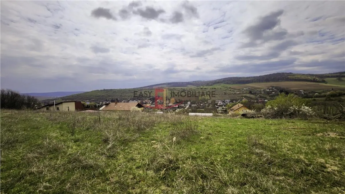 Teren 6350 mp in Bardesti , pozitie buna,  drum acces, priveliste superba! - foto 1