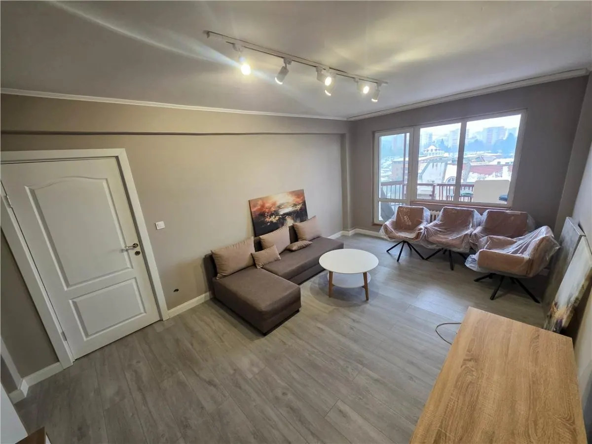 Apartament 3 camere, UMF, 2 bai, Ultracentral, renovat complet,Targu Mures - foto 1