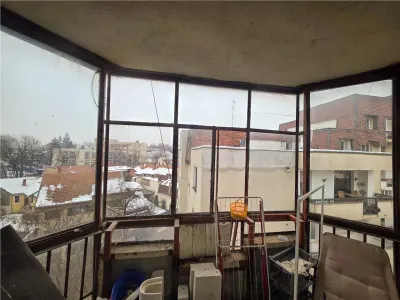 Apartament 3 camere, UMF, 2 bai, Ultracentral, renovat complet,Targu Mures - foto 15