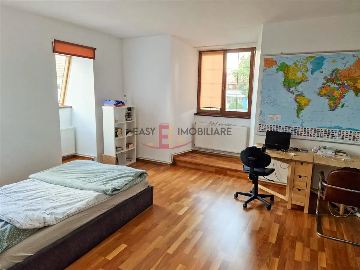 Vila 5 camere, ultracentral, 278 mp,  teren 724mp, Targu Mures - foto 13