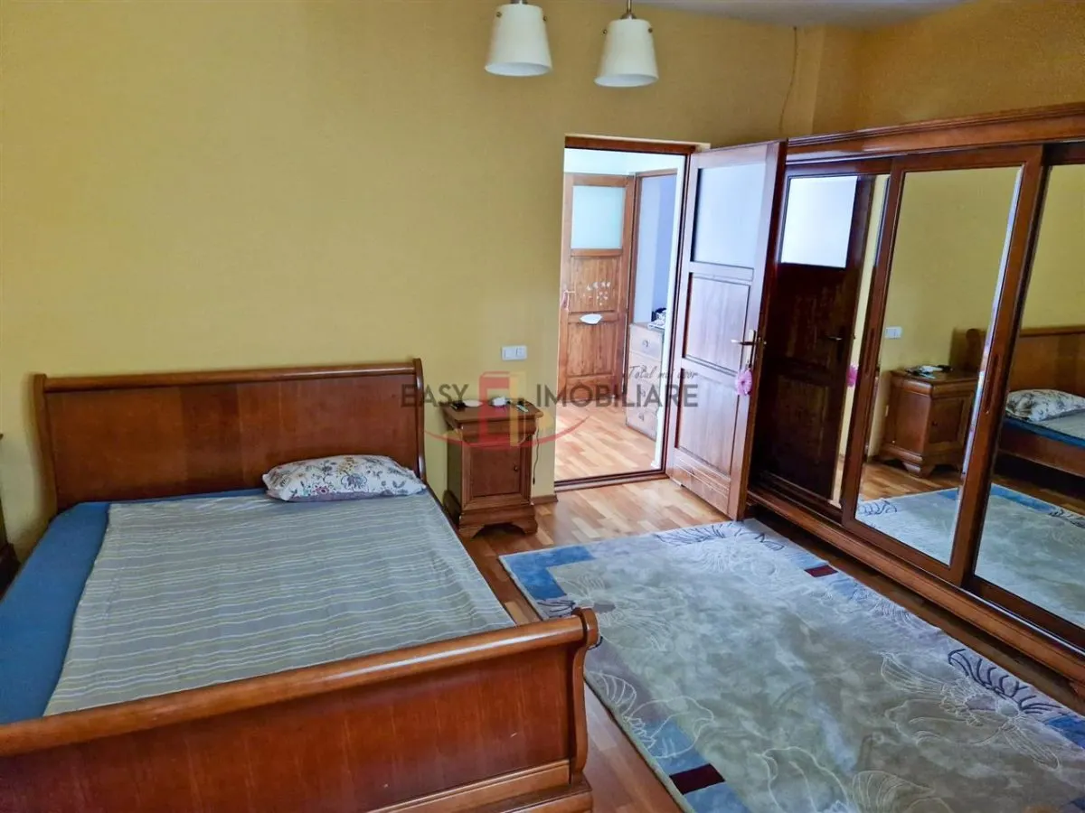 Vila 5 camere, ultracentral, 278 mp,  teren 724mp, Targu Mures - foto 14