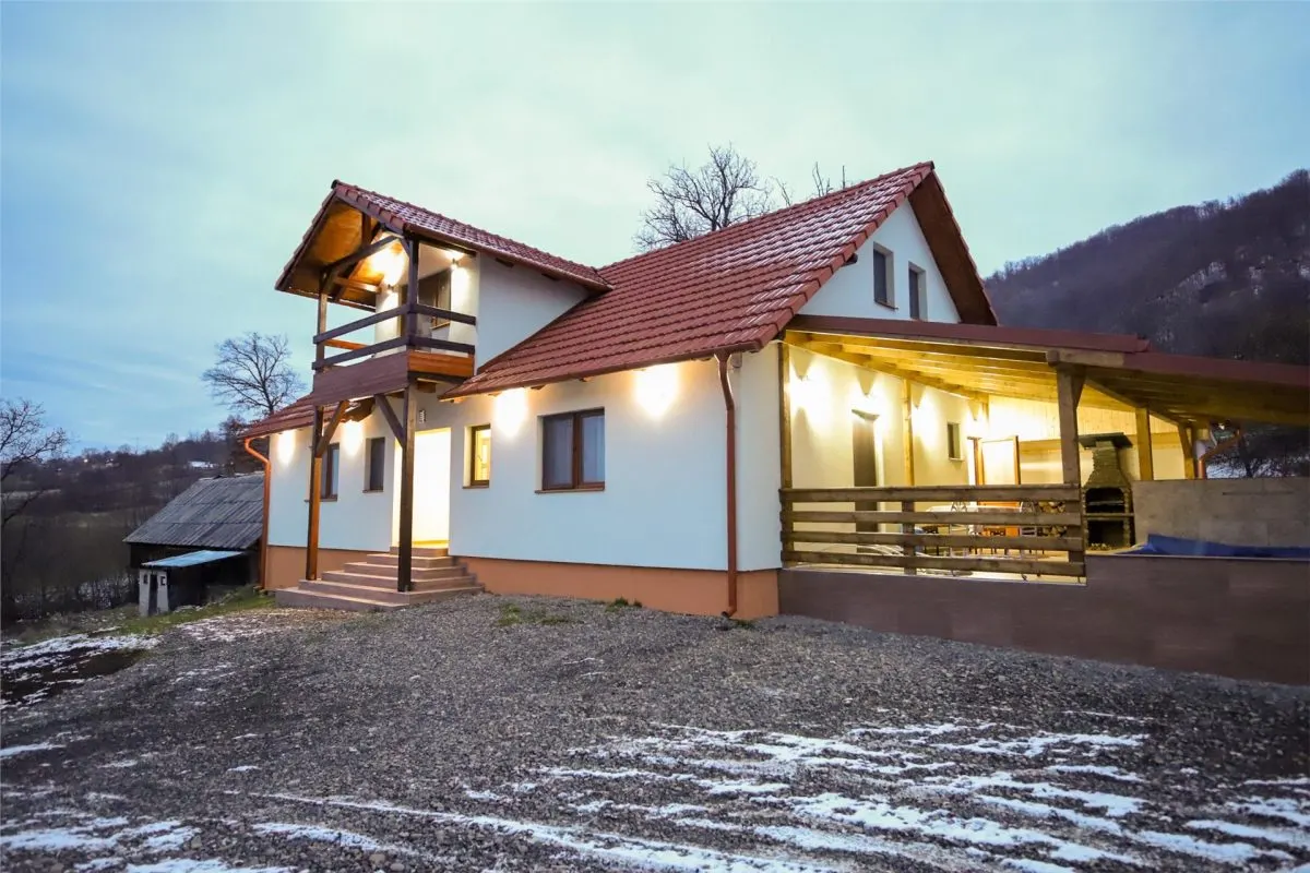 Cabana Ibanesti, locatie superba, Jacuzzi, 6 camere, - foto 3