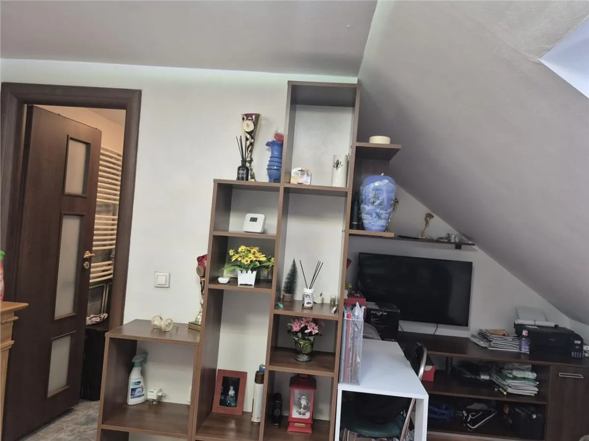 Apartament 3 camere zona Berceni - foto 10