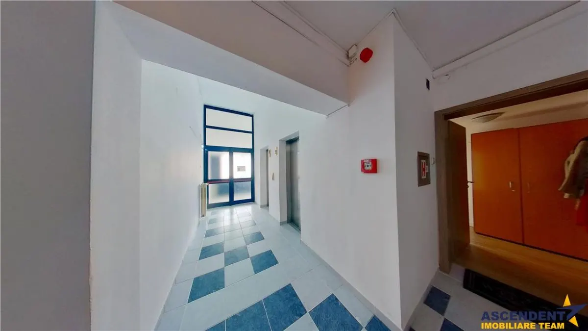 Spatiu birouri, renovat, Centrul Civic, Brasov. - foto 14