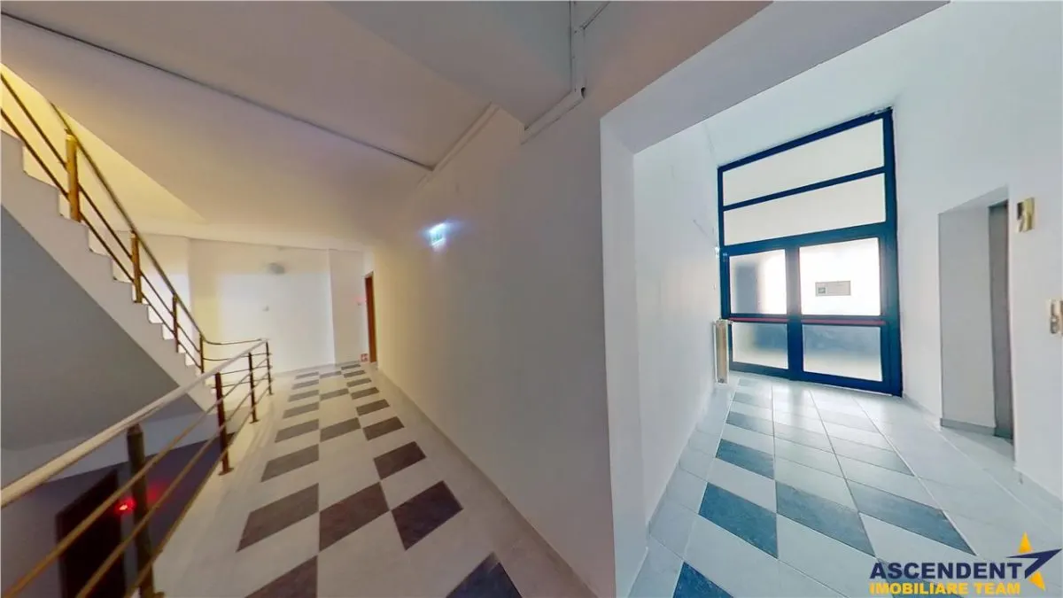 Spatiu birouri, renovat, Centrul Civic, Brasov. - foto 10
