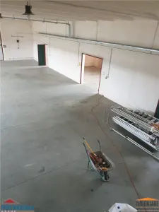 Inchiriez Spatiu industrial Hala  langa A1 spre Timisoara - foto 4