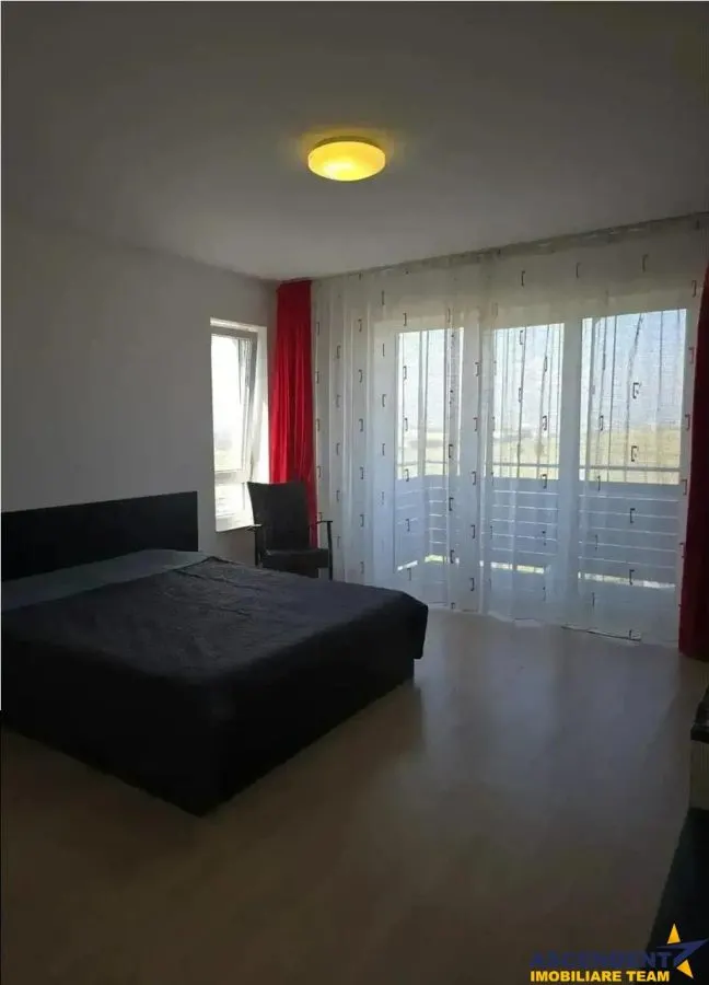 Avantgarden, Brasov - foto 2