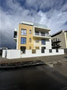 Ciarda Rosie - 3 camere , Bloc nou , Loc de parcare - Timisoara